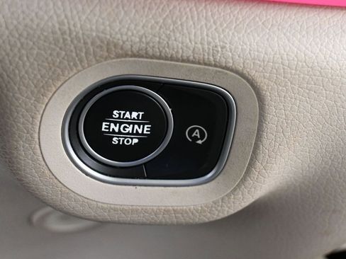 Used 2021 Mercedes-Benz GLE 350 image 41