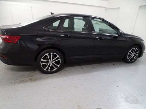 Used 2024 Volkswagen Jetta Sport FWD image 20