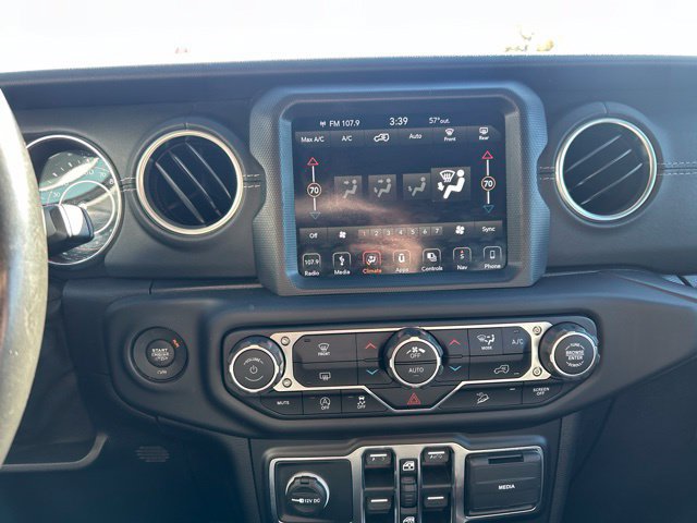Used 2019 Jeep Wrangler Unlimited Sahara AWD/4WD image 25