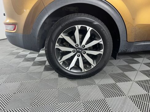 Used 2017 Kia Sportage EX FWD image 13