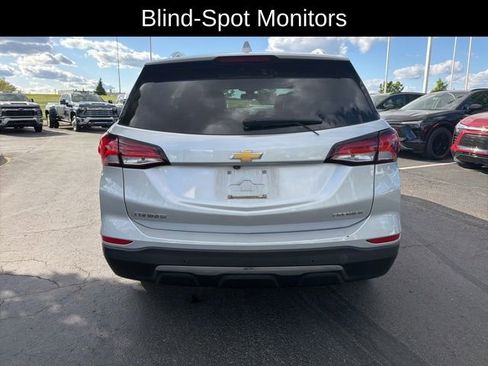 Used 2022 Chevrolet Equinox Premier FWD image 4