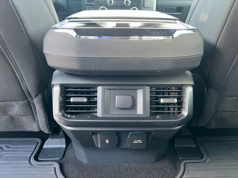 Used 2022 Ford F150 XLT w/ Equipment Group 302A High AWD/4WD image 16