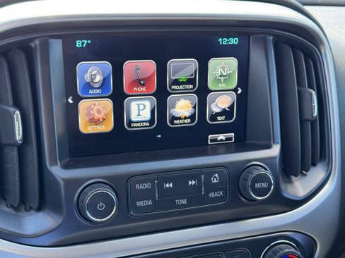 Used 2016 Chevrolet Colorado LT w/ Luxury Package, Chrome image 16