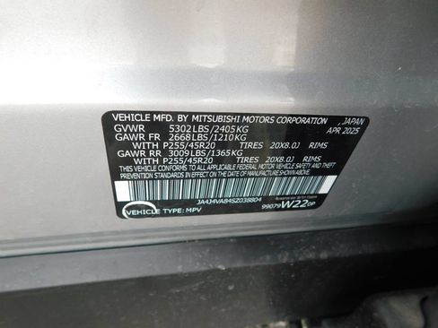 Used 2025 Mitsubishi Outlander SE AWD/4WD image 9