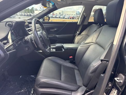 Used 2021 Lexus ES 350 w/ Premium Package image 10