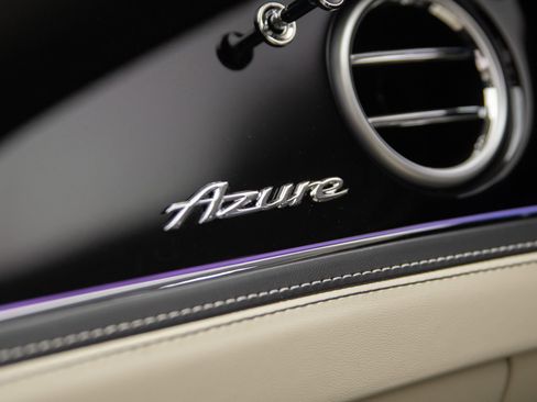 New 2026 Bentley Flying Spur Plug-In Hybrid image 22