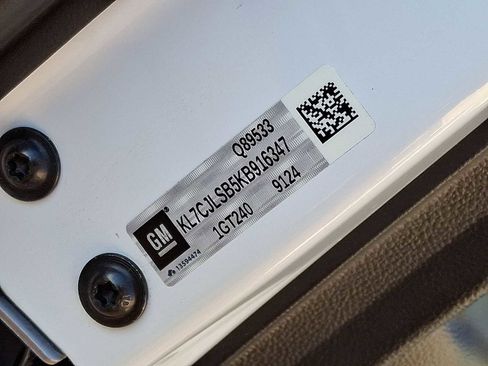 Certified 2019 Chevrolet Trax LT w/ LT Convenience Package image 37