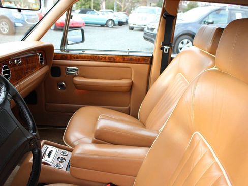 Used 1991 Rolls-Royce Silver Spur II image 26