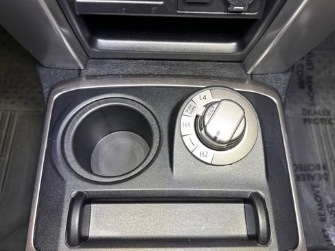 Certified 2023 Toyota 4Runner SR5 AWD/4WD image 38
