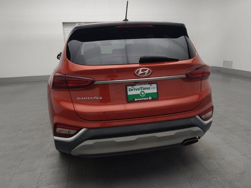 Used 2020 Hyundai Santa Fe SE image 6