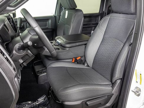 New 2026 RAM 3500 Tradesman AWD/4WD image 18
