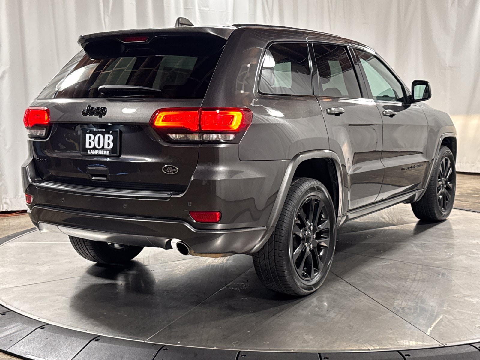Used 2021 Jeep Grand Cherokee Laredo X AWD/4WD image 10