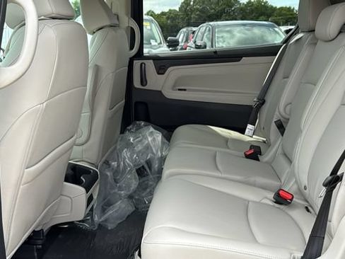 New 2026 Honda Odyssey EX-L image 23