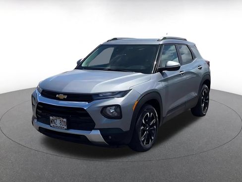 Used 2023 Chevrolet TrailBlazer LT w/ Convenience Package FWD image 7