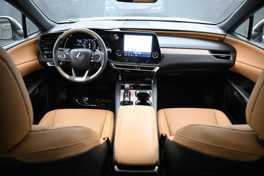 Used 2023 Lexus RX 350 Premium w/ Cold Area Package AWD/4WD image 5