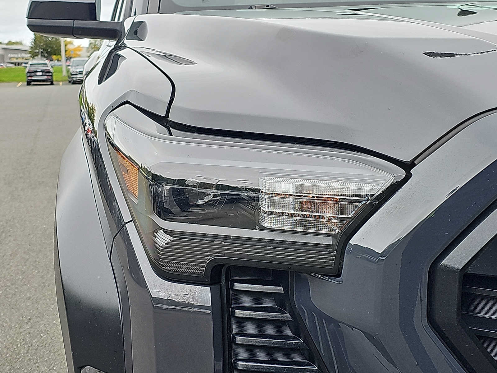 Used 2024 Toyota Tacoma TRD Off-Road AWD/4WD image 9