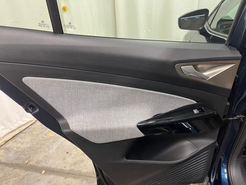 Certified 2023 Volkswagen ID.4 Pro image 20