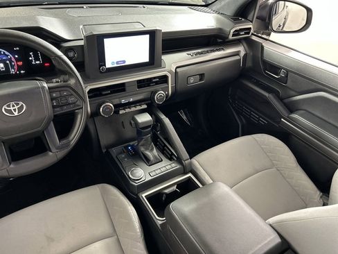 Used 2025 Toyota Tacoma SR5 image 23