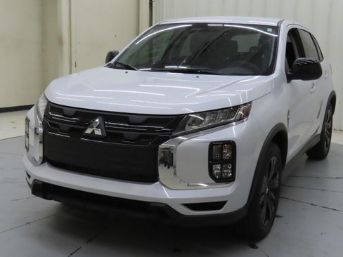 New 2025 Mitsubishi Outlander Sport LE image 7