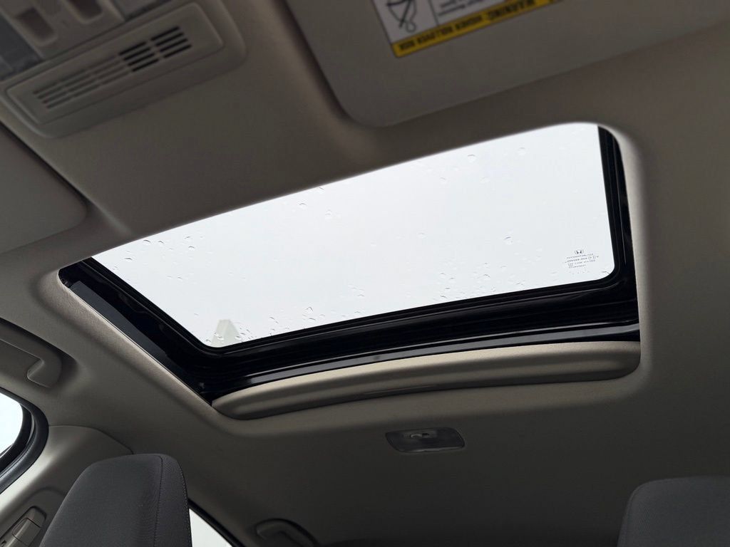Used 2022 Honda HR-V EX image 19