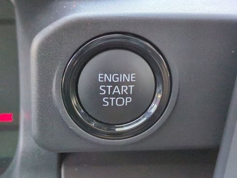 Used 2025 Toyota Tacoma Limited image 26