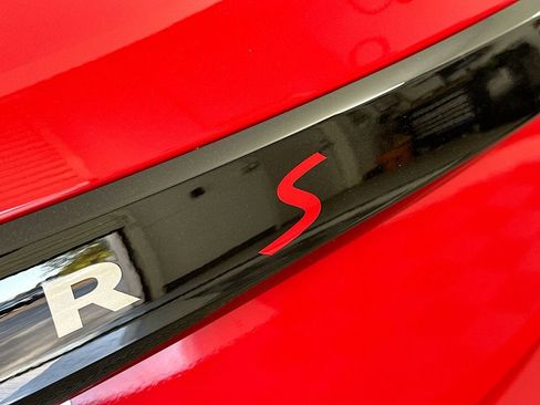 Certified 2025 MINI Cooper S image 21