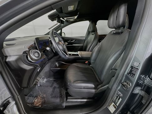 Used 2023 Mercedes-Benz EQS 450+ SUV image 12