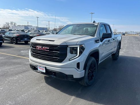 New 2026 GMC Sierra 1500 Pro w/ Graphite Edition AWD/4WD image 4