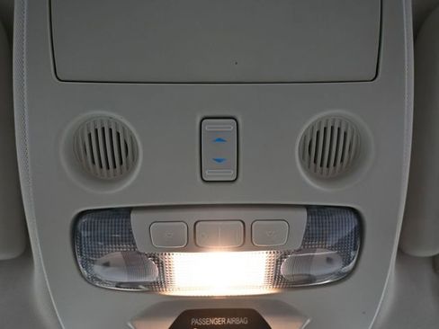 Used 2020 Ford EcoSport SES image 30