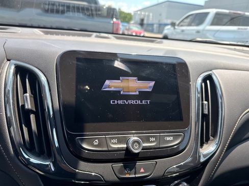 Used 2023 Chevrolet Equinox Premier w/ Redline Edition FWD image 10