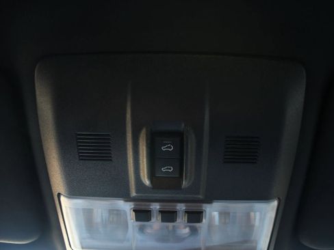 Used 2013 Land Rover Range Rover Sport Autobiography image 42