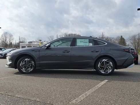 New 2026 Hyundai Sonata SEL FWD image 11