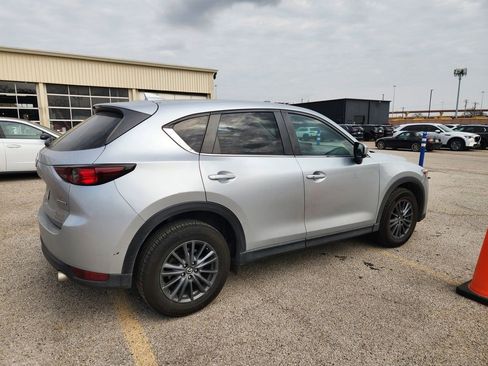 Used 2020 MAZDA CX-5 Touring image 4
