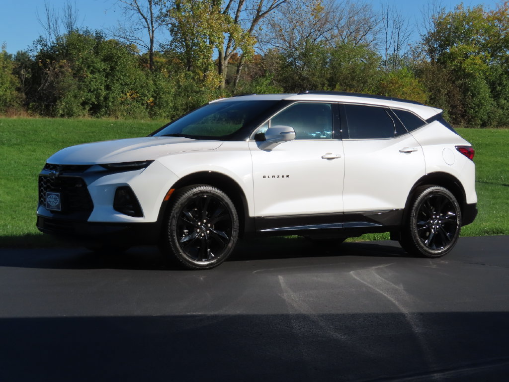 Certified 2021 Chevrolet Blazer RS w/ Enhanced Convenience Package AWD/4WD image 23
