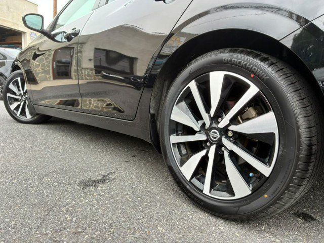 Used 2021 Nissan Sentra SV w/ SV Premium Package FWD image 25