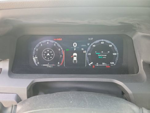 Used 2024 Toyota Tacoma TRD Off-Road w/ TRD Off Road Premium Package AWD/4WD image 21