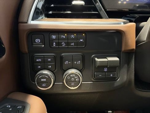New 2026 Chevrolet Tahoe High Country AWD/4WD image 20