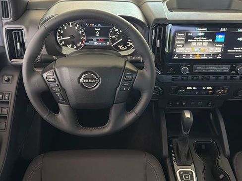 New 2026 Nissan Frontier SV w/ SV Convenience Package AWD/4WD image 15