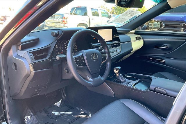 Used 2024 Lexus ES 350 w/ Premium Package FWD image 14
