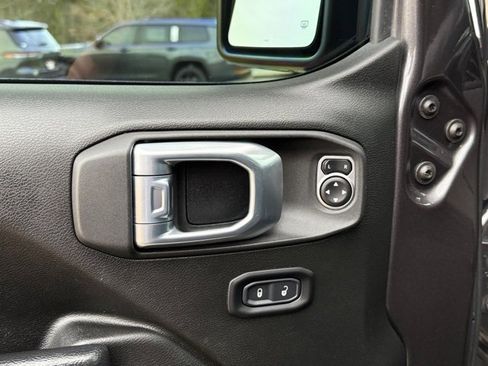 Certified 2021 Jeep Wrangler Unlimited Sport image 14