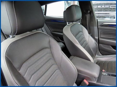 Used 2021 Volkswagen Arteon SEL Premium image 9