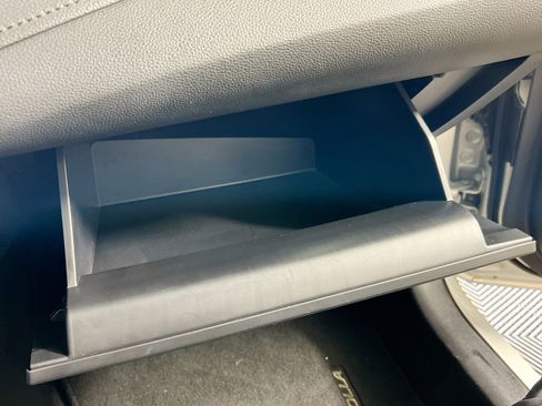 Used 2021 Toyota Corolla SE image 34