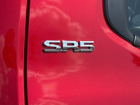New 2025 Toyota Tacoma SR5 image 30