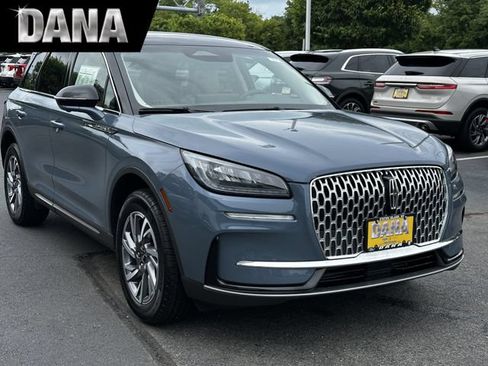 Certified 2023 Lincoln Corsair AWD w/ Equipment Group 101A image 1