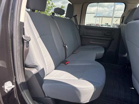 Used 2017 RAM 2500 Tradesman w/ Chrome Appearance Group AWD/4WD image 23