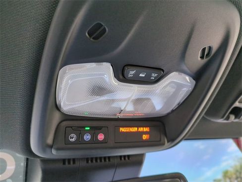 Certified 2024 Chevrolet Colorado LT w/ LT Convenience Package II image 22