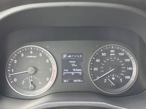 Used 2017 Hyundai Tucson Limited w/ Cargo Package AWD/4WD image 28