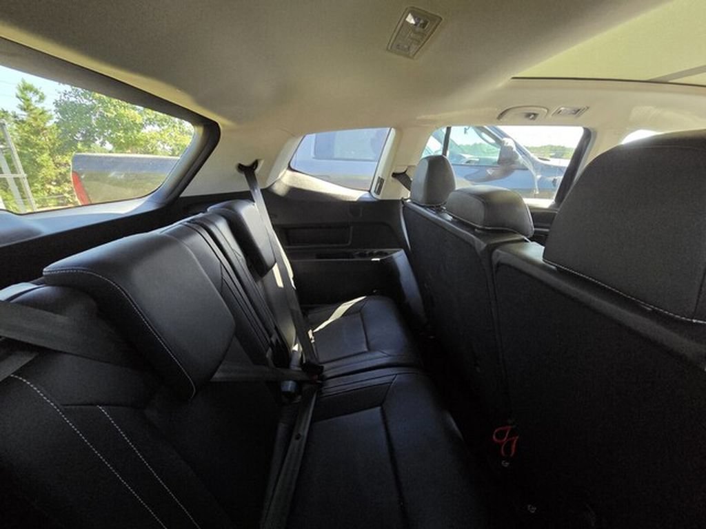 Used 2021 Volkswagen Atlas SE w/ Panoramic Sunroof Package FWD image 9