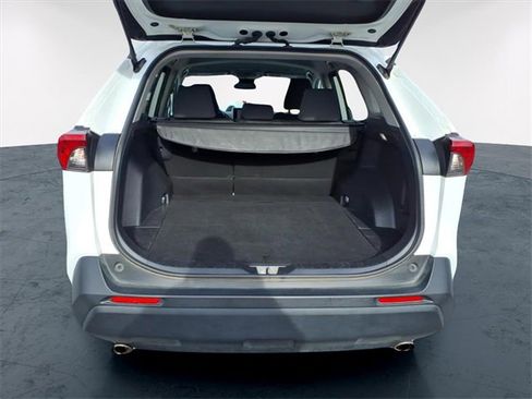 Used 2024 Toyota RAV4 XLE image 25