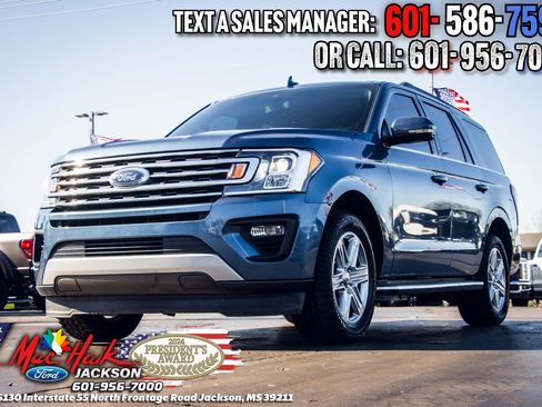 Certified 2020 Ford Expedition XLT w/ Equipment Group 202A image 3